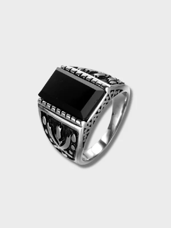 Premium Diamond Jewelry For Unforgettable Moments Admiral Ring - Rome