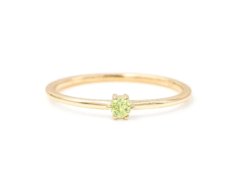 Fashion-Forward Jewelry At Exclusive Discounts Peridot Stacker