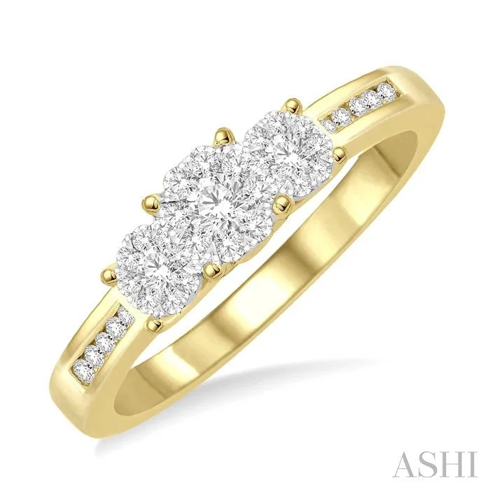 Elegant Jewelry At Unbeatable Prices – Shop Today ROUND SHAPE PAST PRESENT & FUTURE LOVEBRIGHT ESSENTIAL DIAMOND RING