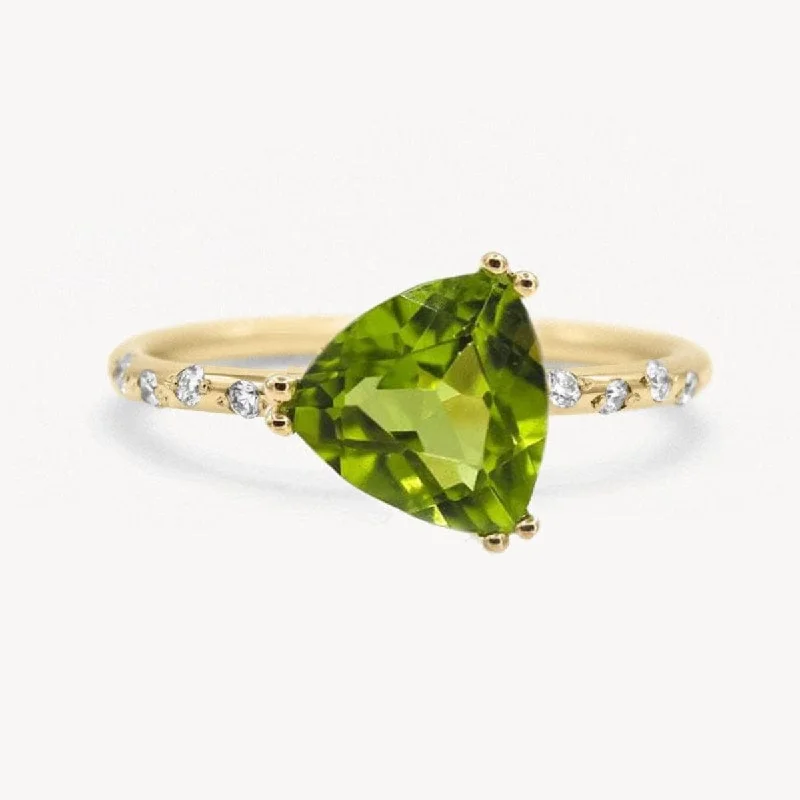 Shop Signature Jewelry Styles At Exclusive Prices Starry Peridot Trillion Ring
