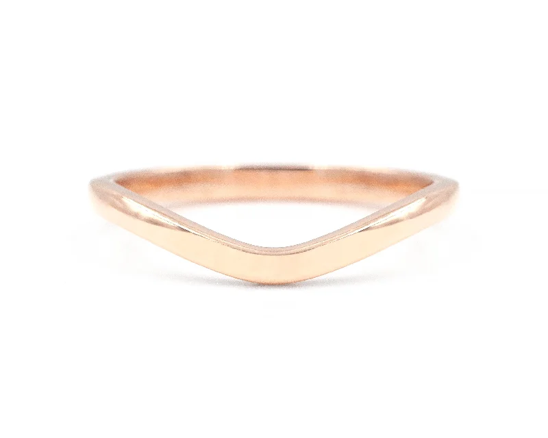 Stunning Jewelry At A Fraction Of The Price 1.8mm Curve Band