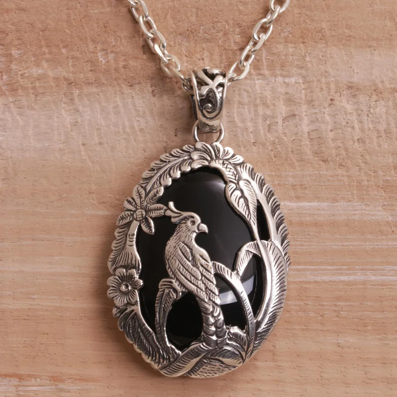 Special Offers On Handcrafted And Designer Jewelry Cockatoo Jungle Onyx and 925 Silver Cockatoo Pendant Necklace from Bali Special Offers On Handcrafted And Designer Jewelry Cockatoo Jungle Onyx and 925 Silver Cockatoo Pendant Necklace from Bali