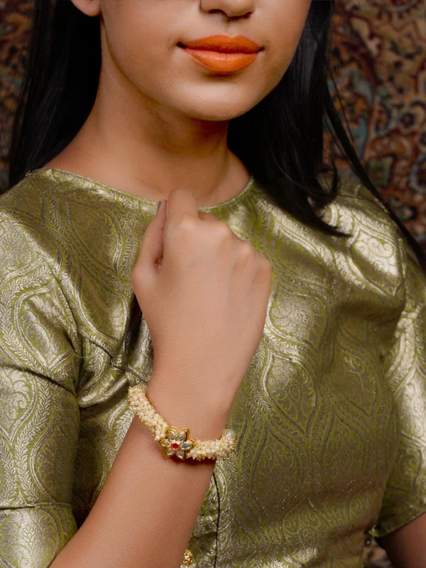Personalized Jewelry At Special Discount Rates Odette Women Gold Tone Pretty Pearl Bracelet Personalized Jewelry At Special Discount Rates Odette Women Gold Tone Pretty Pearl Bracelet