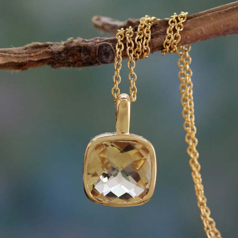 Must-Have Jewelry At Irresistible Discounts Modern Charm Hand Made Gold Vermeil Faceted Citrine Necklace Must-Have Jewelry At Irresistible Discounts Modern Charm Hand Made Gold Vermeil Faceted Citrine Necklace