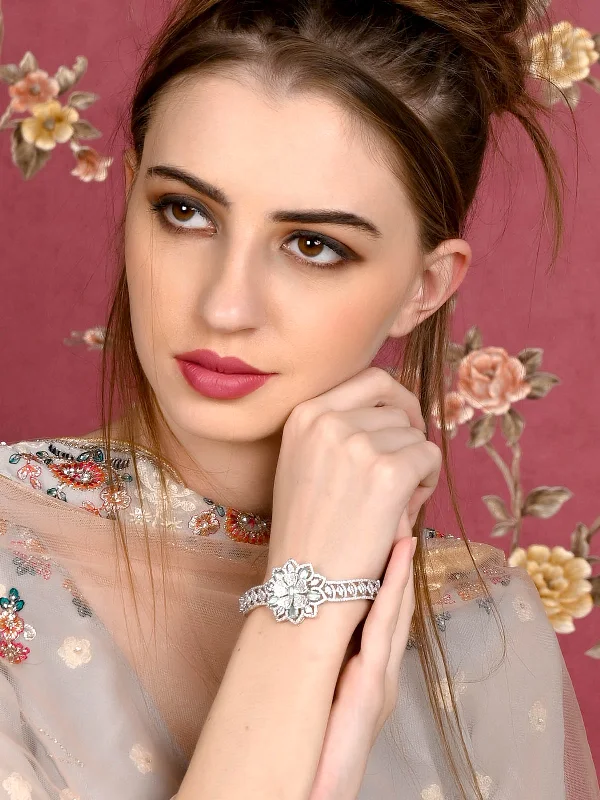 Timeless Jewelry, Timeless Savings – Don't Wait Odette Women Silver And Sea Green Embellished Imitation Bracelet Timeless Jewelry, Timeless Savings – Don't Wait Odette Women Silver And Sea Green Embellished Imitation Bracelet
