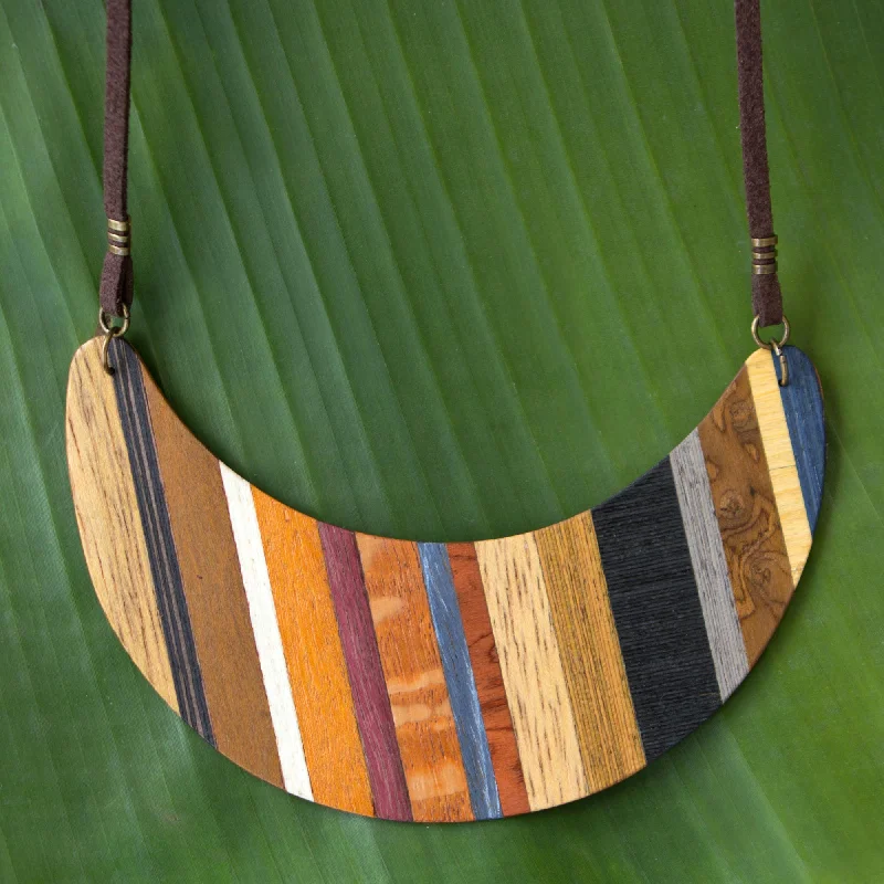 Bestselling Jewelry At Special Promotional Rates Striped Crescent Moon Crescent Shaped Wood Pendant Necklace from Brazil Bestselling Jewelry At Special Promotional Rates Striped Crescent Moon Crescent Shaped Wood Pendant Necklace from Brazil