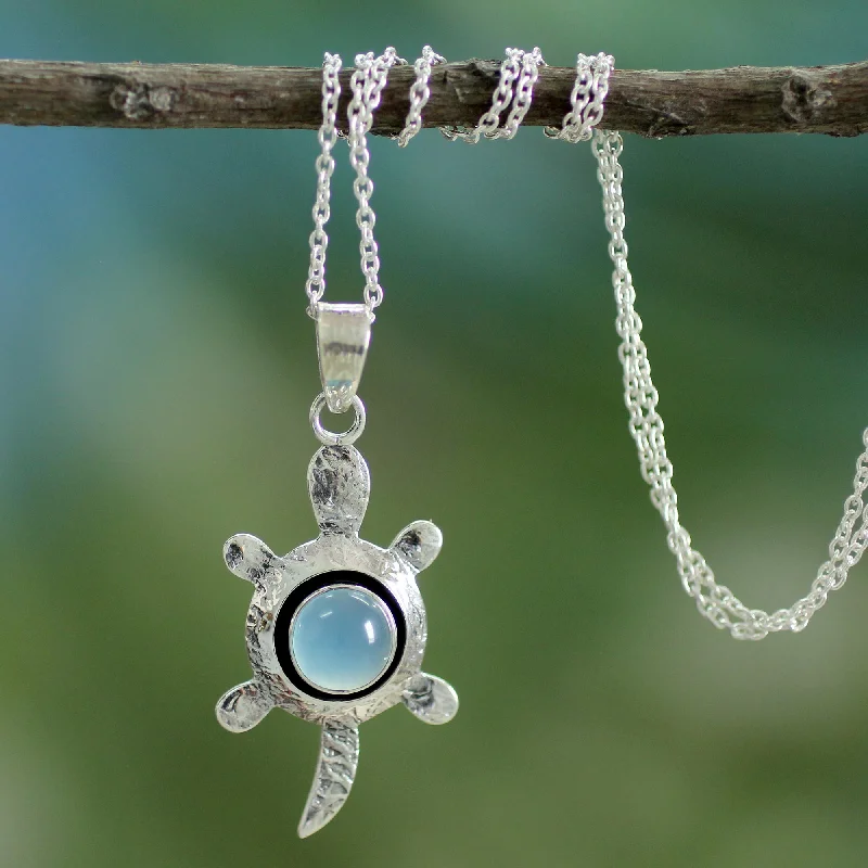 Affordable Glamour – Must-Have Jewelry At Special Rates Turtle Wisdom Chalcedony and Silver Pendant Necklace Affordable Glamour – Must-Have Jewelry At Special Rates Turtle Wisdom Chalcedony and Silver Pendant Necklace