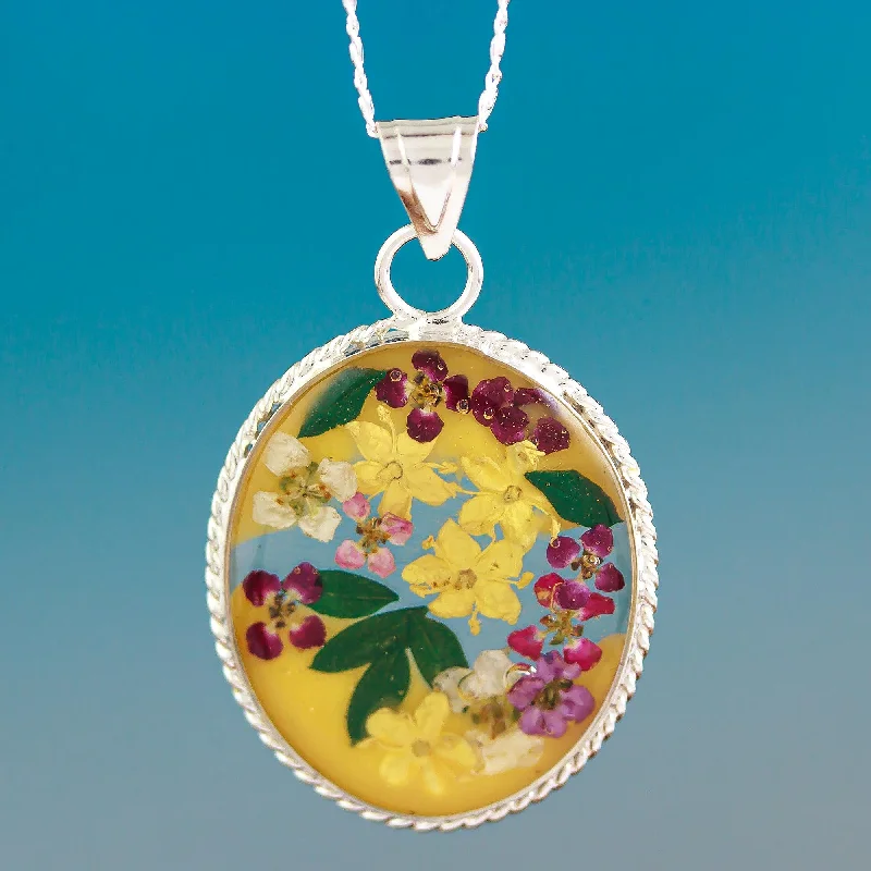 Personalized Jewelry At Special Discount Rates Yellow Forever Sterling Silver Necklace with Yellow Dried Flower Pendant Personalized Jewelry At Special Discount Rates Yellow Forever Sterling Silver Necklace with Yellow Dried Flower Pendant
