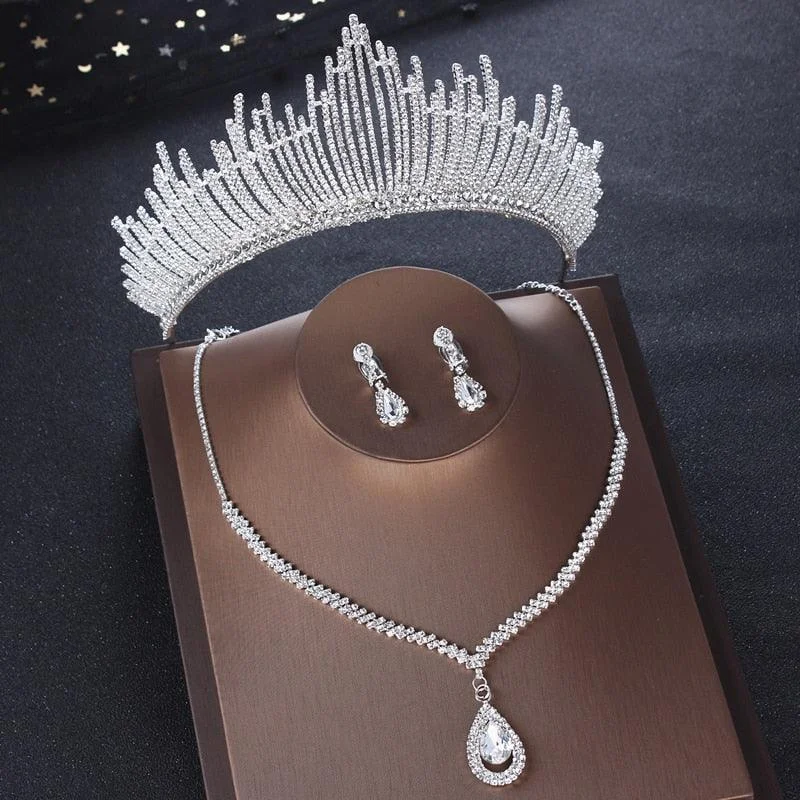Flash Sale On Exquisite Jewelry – Don't Miss Out Crystal Bridal Jewelry Sets Rhinestone Crown Tiaras Earring Choker Necklace Flash Sale On Exquisite Jewelry – Don't Miss Out Crystal Bridal Jewelry Sets Rhinestone Crown Tiaras Earring Choker Necklace