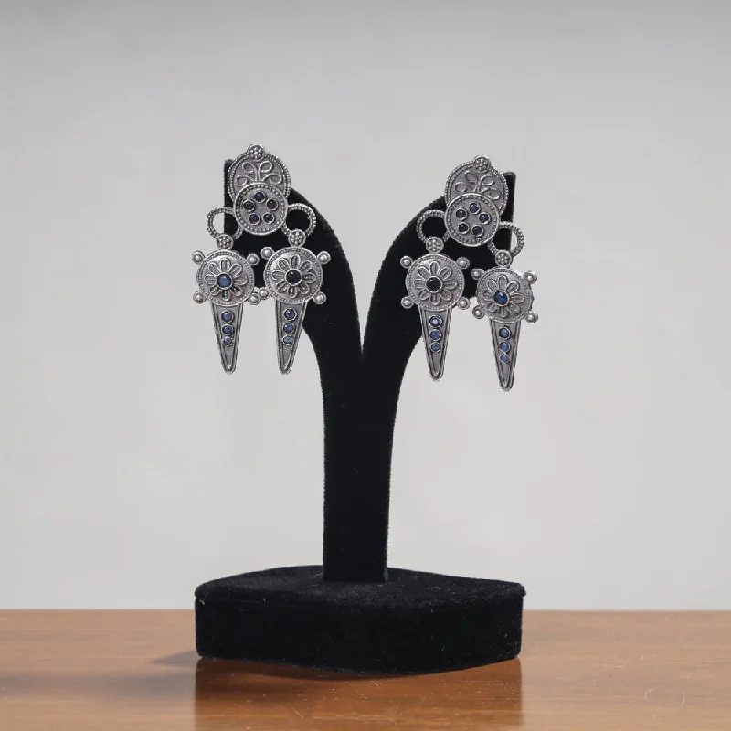 Timeless Elegance Now At Special Discounts Antique Finish Stone Earrings in Oxidised Special Brass Base