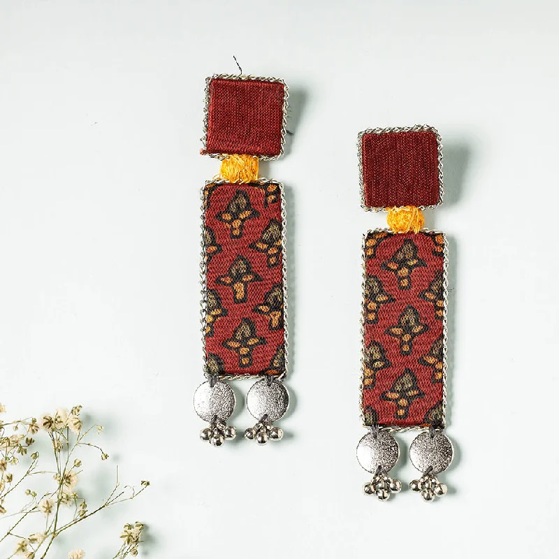 Flash Sale On Elegant Jewelry – Don't Miss Out Handcrafted Ajrakh Print Beadwork Earrings