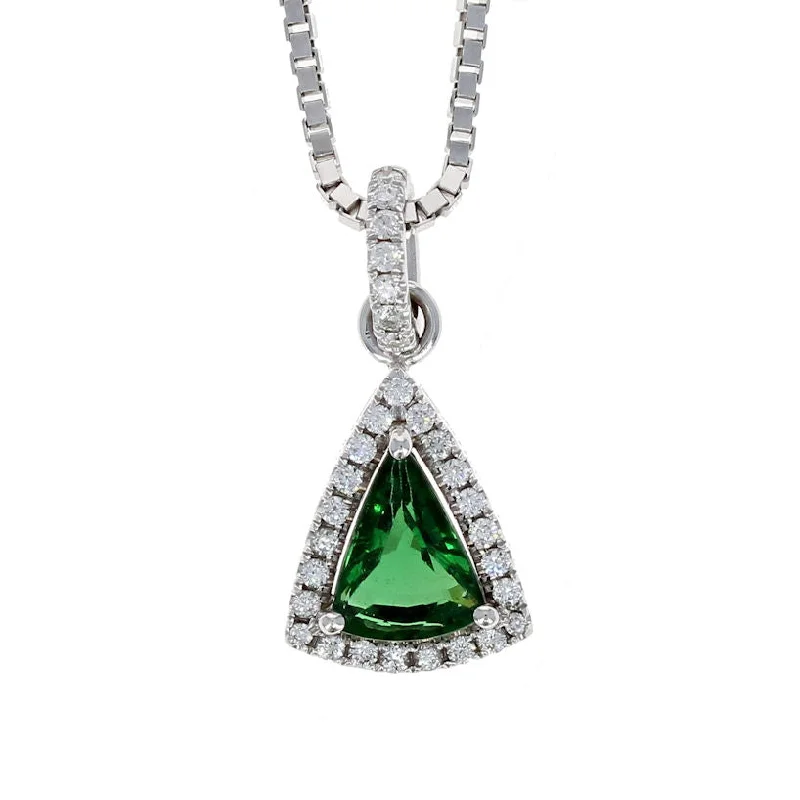 Premium Jewelry At Special Low Prices For A Limited Time Green Tourmaline White Gold Pendant Premium Jewelry At Special Low Prices For A Limited Time Green Tourmaline White Gold Pendant