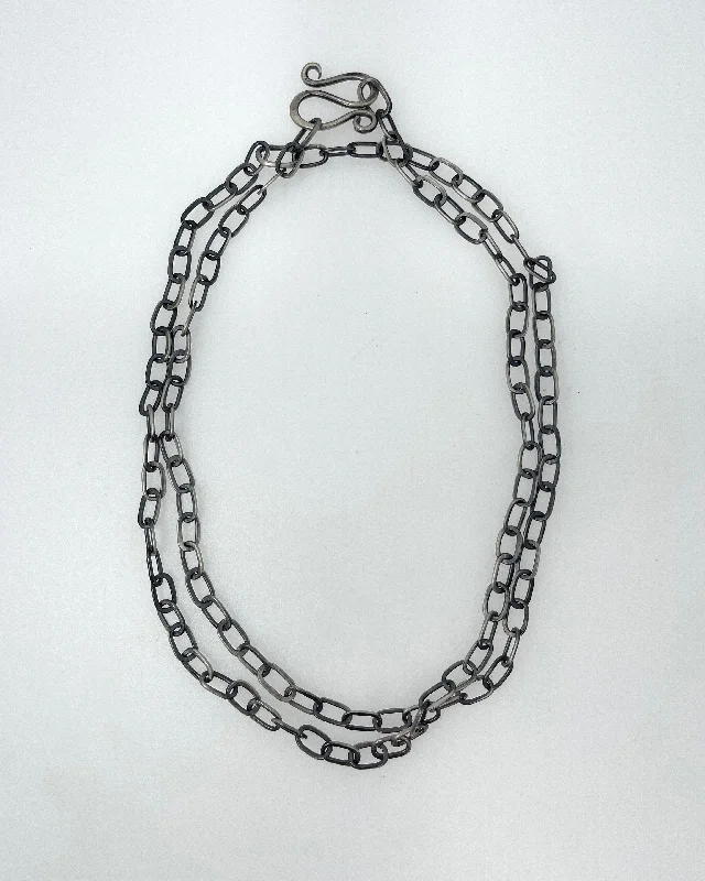 Unmissable Jewelry Clearance – Final Reductions Jaye Woodstock Long Chain Necklace with "S" Clasp Unmissable Jewelry Clearance – Final Reductions Jaye Woodstock Long Chain Necklace with "S" Clasp