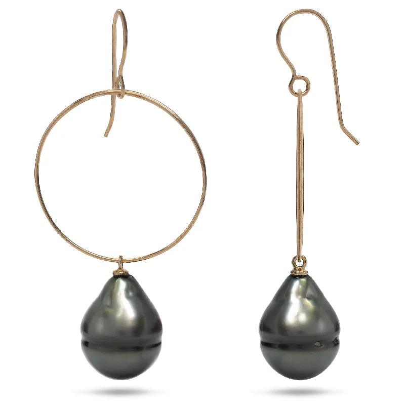 Once-A-Year Jewelry Deals – Shop Before They’Re Gone Circle Tahitian Black Pearl Hoop Earrings in Gold - 12-15mm Once-A-Year Jewelry Deals – Shop Before They’Re Gone Circle Tahitian Black Pearl Hoop Earrings in Gold - 12-15mm