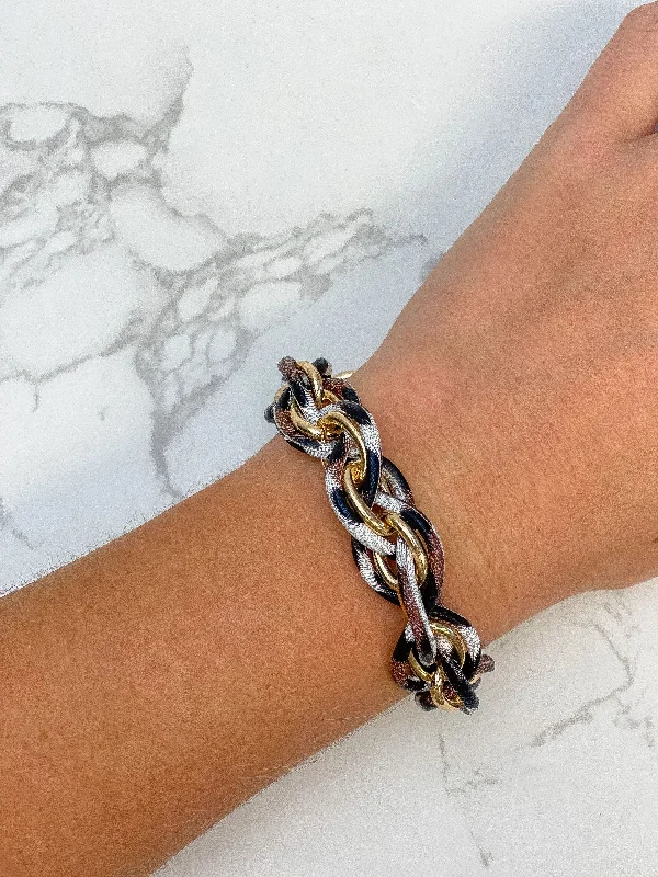 Luxury Jewelry Now At Special Promotional Rates Black & White Marbled Gold Chain Link Bracelet Luxury Jewelry Now At Special Promotional Rates Black & White Marbled Gold Chain Link Bracelet