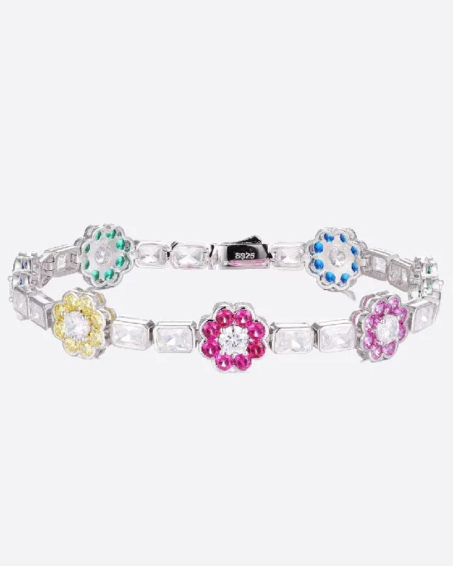 Fashion-Forward Geometric Jewelry For Contemporary Style MOISSANITE FLOWER BAGUETTE BRACELET. - WHITE GOLD Fashion-Forward Geometric Jewelry For Contemporary Style MOISSANITE FLOWER BAGUETTE BRACELET. - WHITE GOLD