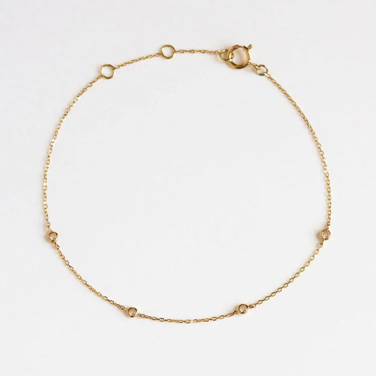 Shop Trending Jewelry With Exclusive Savings Solid Gold Simple Diamond Chain Bracelet Shop Trending Jewelry With Exclusive Savings Solid Gold Simple Diamond Chain Bracelet