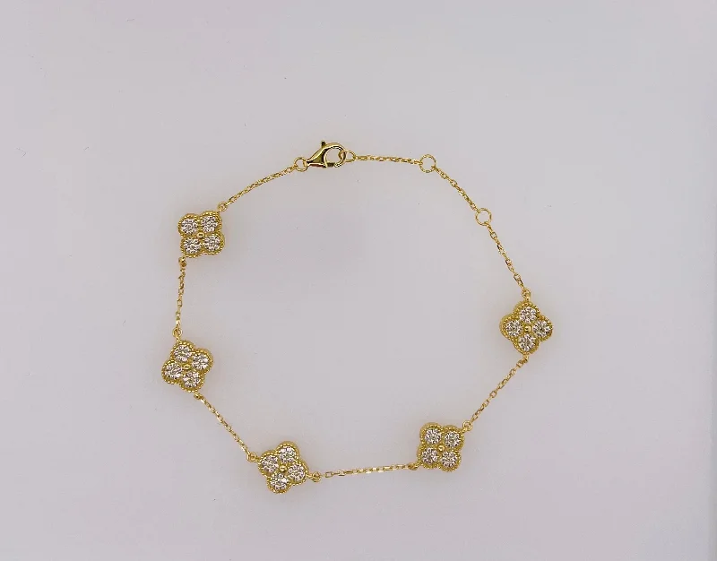 Personalized Engraved Jewelry For Meaningful Gifts "Timeless" Small 5 Double Sided Clover Pave Bracelet Personalized Engraved Jewelry For Meaningful Gifts "Timeless" Small 5 Double Sided Clover Pave Bracelet